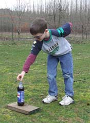 Science Experiment, Mentos Experiment, Photo by Myrna Martin